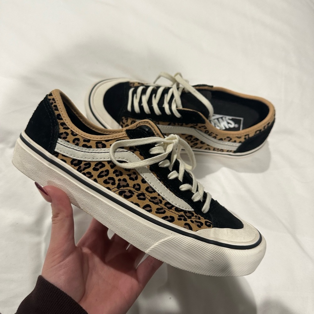 🖤 cheetah print vans